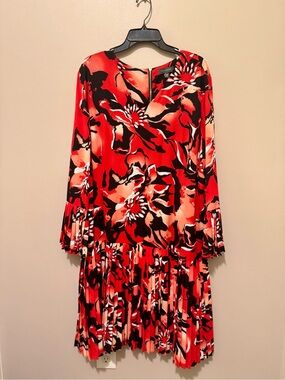 Women's Floral Pleated Long-Sleeve Dress